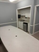 130 Southpointe Dr, Byram, MS à louer Photo intérieure– Image 2 sur 6