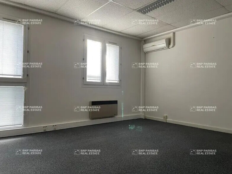 Bureau dans Orléans à louer - Photo de l’immeuble – Image 3 sur 17