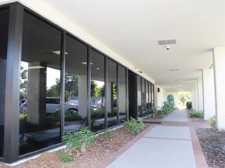 600 8th Ave W, Palmetto, FL à vendre - Photo de l’immeuble – Image 2 sur 23