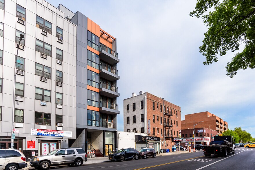 2537 Ocean Ave, Brooklyn, NY à vendre - Photo de l’immeuble – Image 2 sur 11