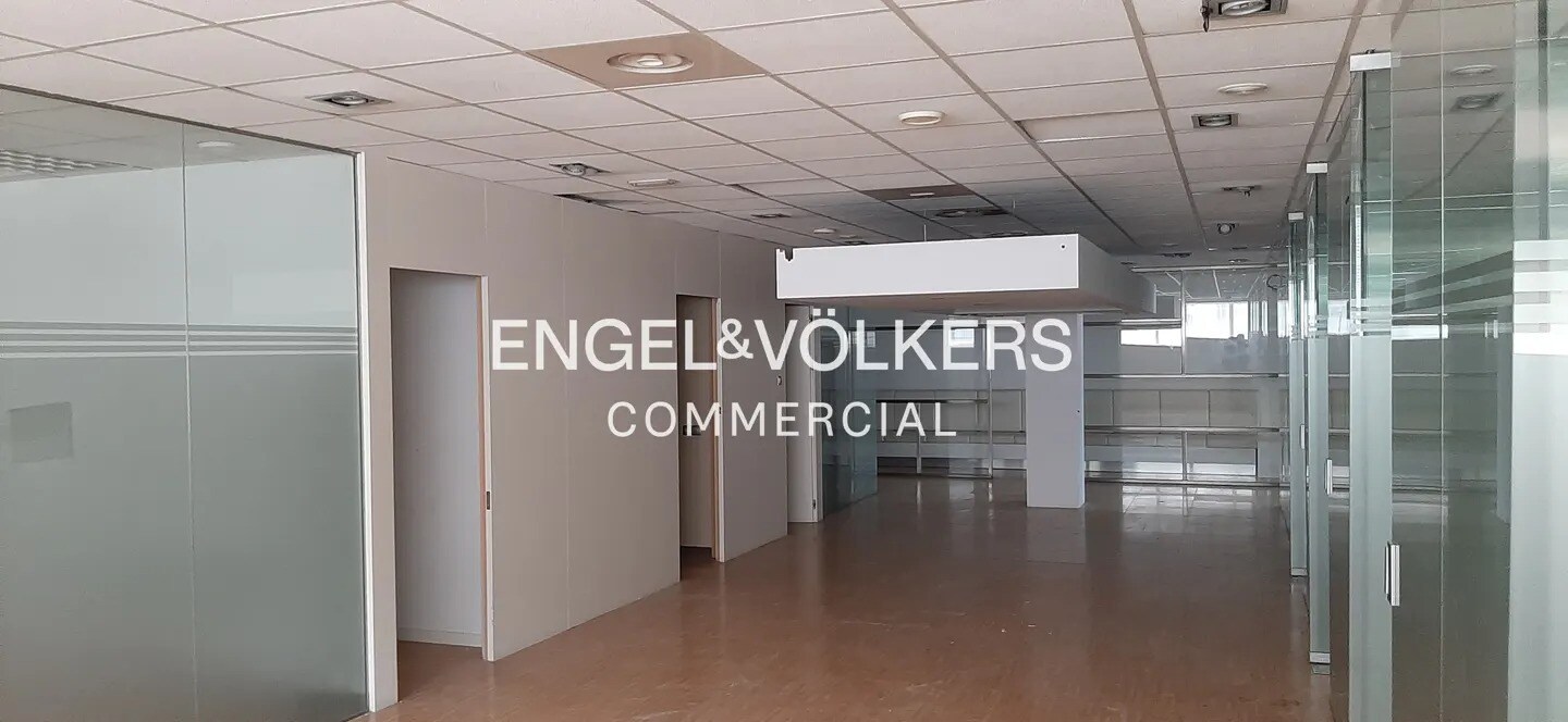 Sant Cugat del Vallès, BAR 08173 -  -  - Photo intérieure - Image 1 of 4