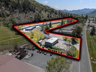 Plus de détails pour 5450 N River Rd, Gold Hill, OR - Spécialisé à vendre