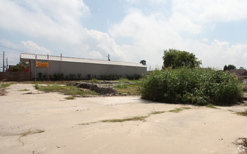 6930 St Claude Ave, Arabi, LA à vendre - Photo principale – Image 1 sur 6