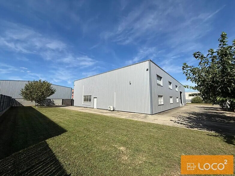 Local d’activités dans Colomiers à louer - Photo de l’immeuble – Image 3 sur 7