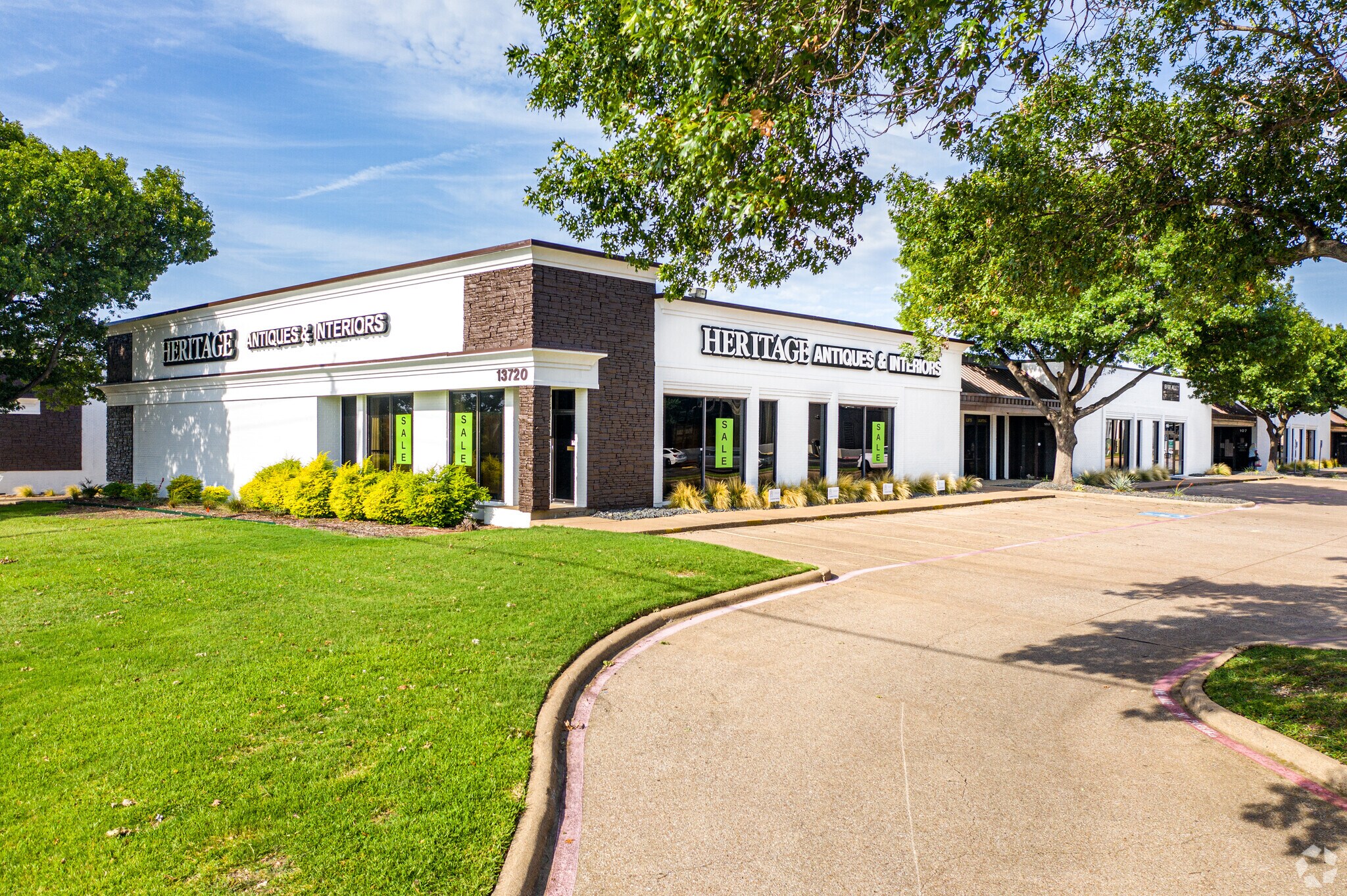 13720 Midway Rd, Farmers Branch, TX à louer Photo de l’immeuble– Image 1 sur 4