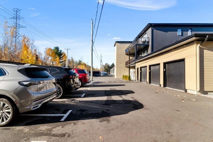 13575 Rue Du Médoc, Mirabel, QC à vendre - Photo de l’immeuble – Image 3 sur 18