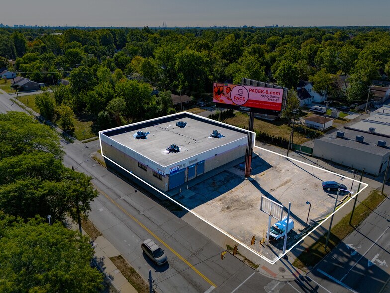 7870 Southfield Rd, Detroit, MI à vendre - Photo de l’immeuble – Image 2 sur 23