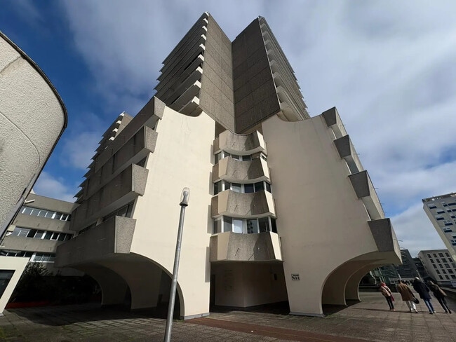 Plus de détails pour 74 Rue Georges Bonnac, Bordeaux - Bureau à louer