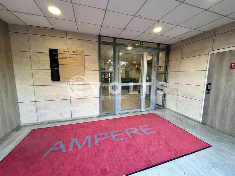 6-8 Rue Eugène Et Armand Peugeot, Rueil-Malmaison à louer - Hall d’entrée – Image 2 sur 17
