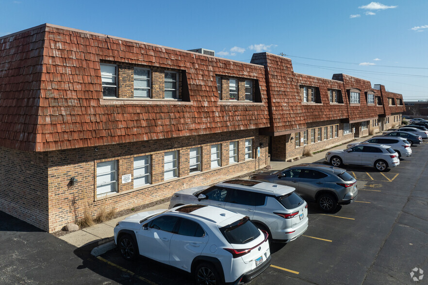 400 Lake Cook Rd, Deerfield, IL à louer - Photo de l’immeuble – Image 3 sur 16