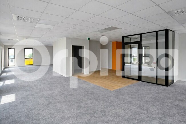 Plus de détails pour Bureau à vendre