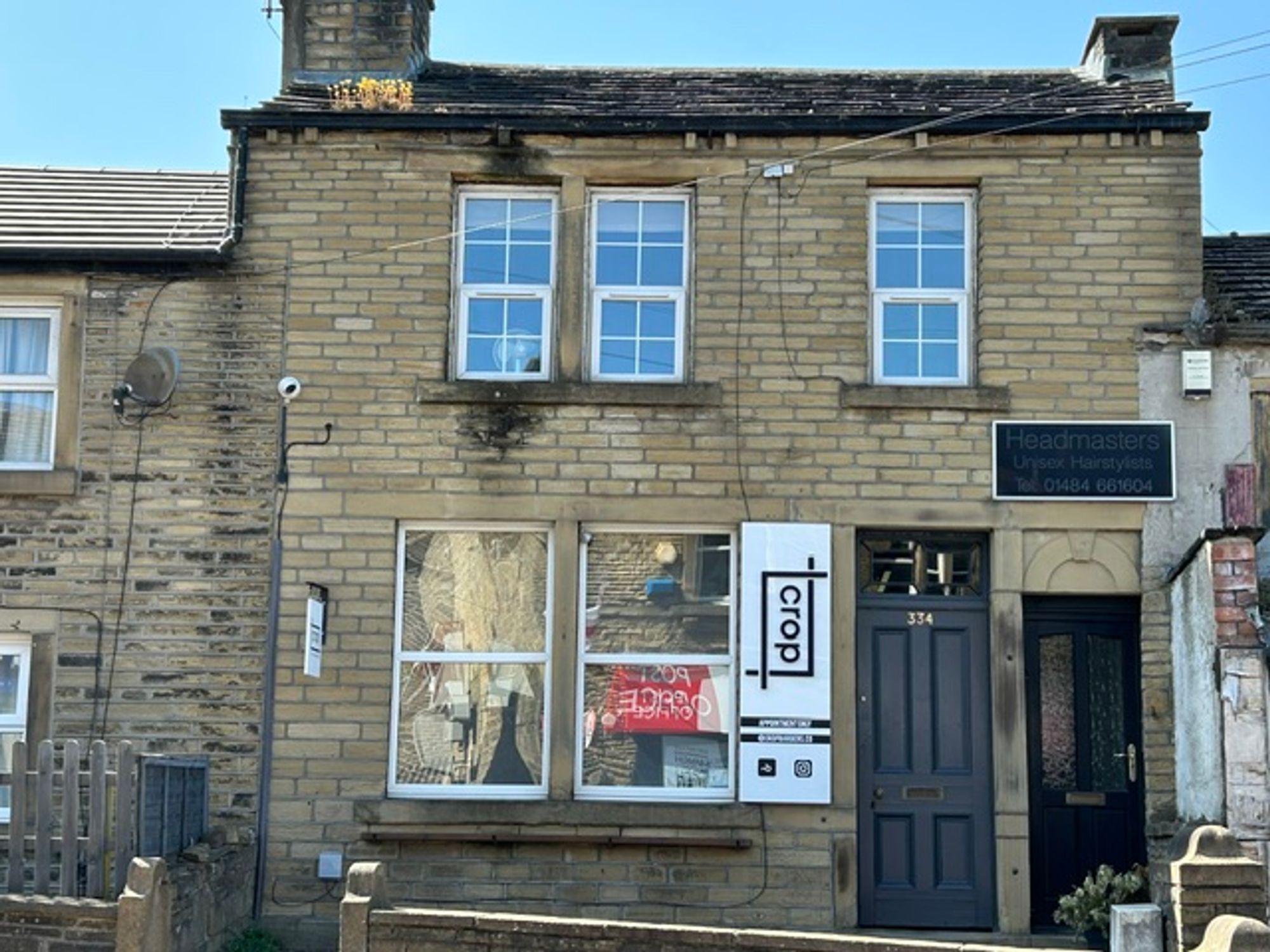 334-334A Meltham Rd, Huddersfield à vendre Photo principale– Image 1 sur 13