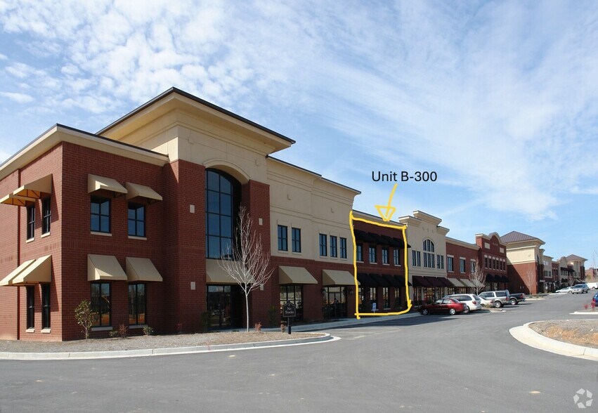 2730 N Berkeley Lake Rd NW, Duluth, GA à vendre - Photo de l’immeuble – Image 2 sur 6