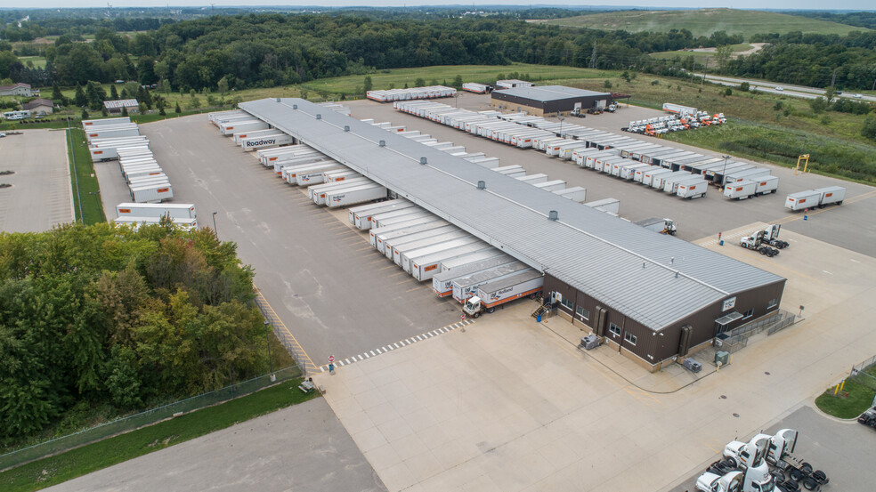 10151 Division Ave SW, Wayland, MI à louer - Photo de l’immeuble – Image 1 sur 17