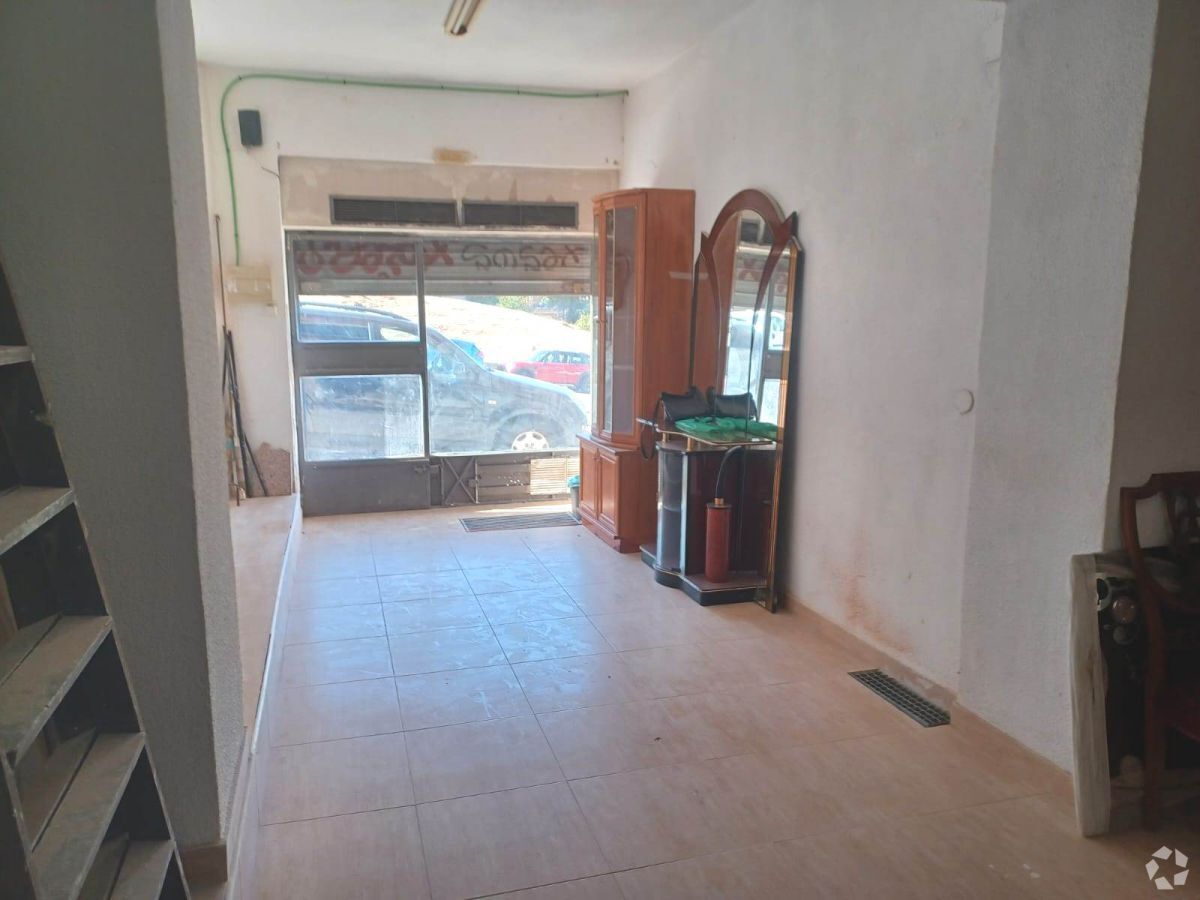 Immeuble residentiel dans Madrid, Madrid à vendre Photo intérieure– Image 1 sur 2