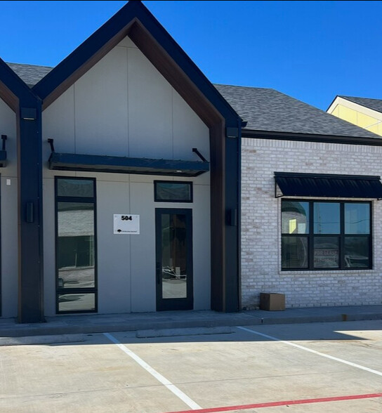 1325 Main St, Katy, TX à louer - Photo de l’immeuble – Image 2 sur 13