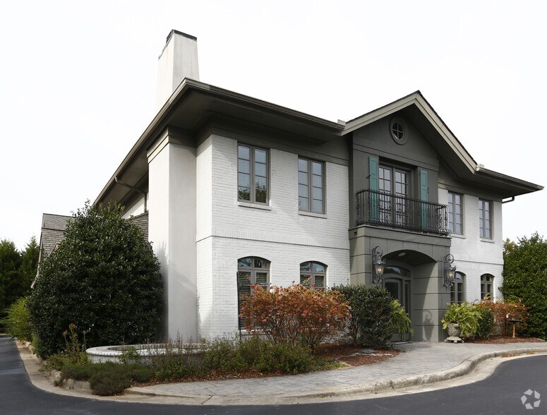 3713 Nash St NW, Wilson, NC à vendre - Photo de l’immeuble – Image 3 sur 6