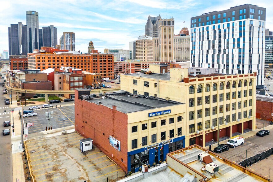 440 Clinton St, Detroit, MI à vendre - Photo de l’immeuble – Image 2 sur 27