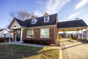 101 N 13th St, Erwin, NC à louer - Photo de l’immeuble – Image 2 sur 9