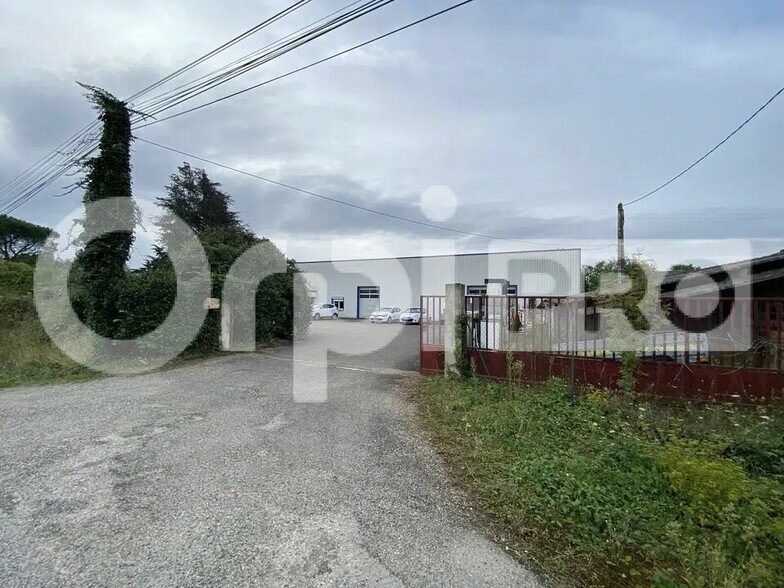 Local d'activités dans Albias à vendre - Photo de l’immeuble – Image 2 sur 6