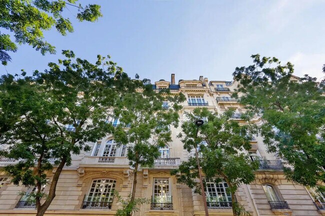 Plus de détails pour 78 Avenue Raymond Poincaré, Paris - Bureau à louer