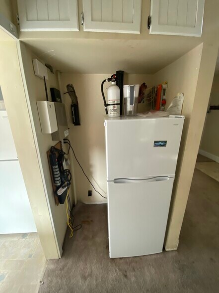 1625 12th St SE, Salem, OR à vendre - Photo de l’immeuble – Image 2 sur 36