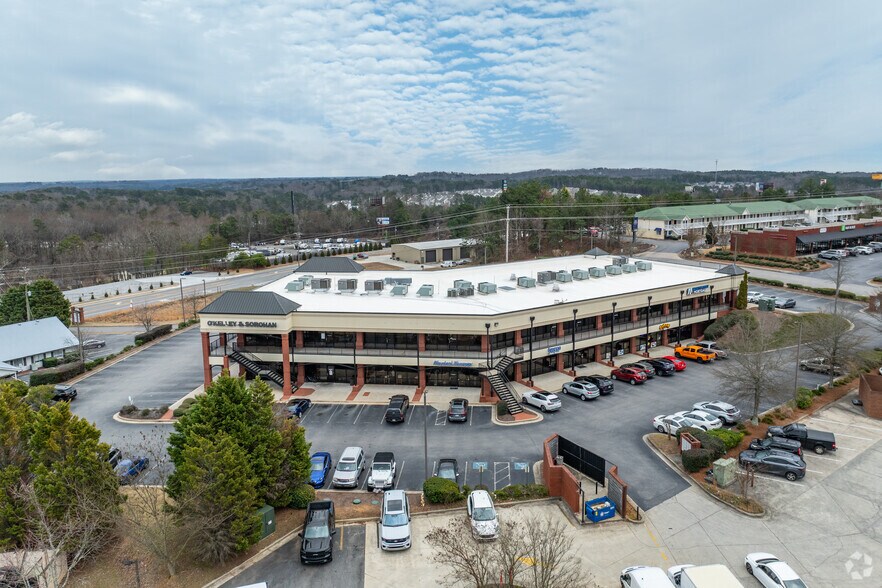 540 Lake Center Pky, Cumming, GA à louer - Aérien – Image 2 sur 15