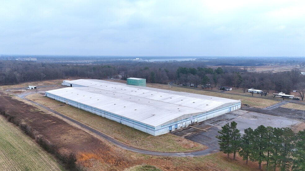 7845 Carneal Rd, West Paducah, KY à louer - Photo de l’immeuble – Image 3 sur 11