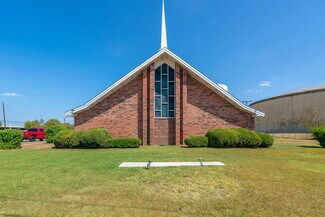 Plus de détails pour 200 Carr Ln, Duncanville, TX - Spécialisé à vendre