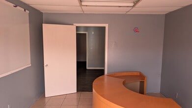 4531 Ayers St, Corpus Christi, TX à louer Photo intérieure– Image 2 sur 4