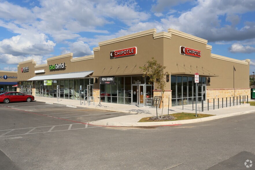 22106 US Hwy 281, San Antonio, TX à vendre - Photo de l’immeuble – Image 2 sur 8