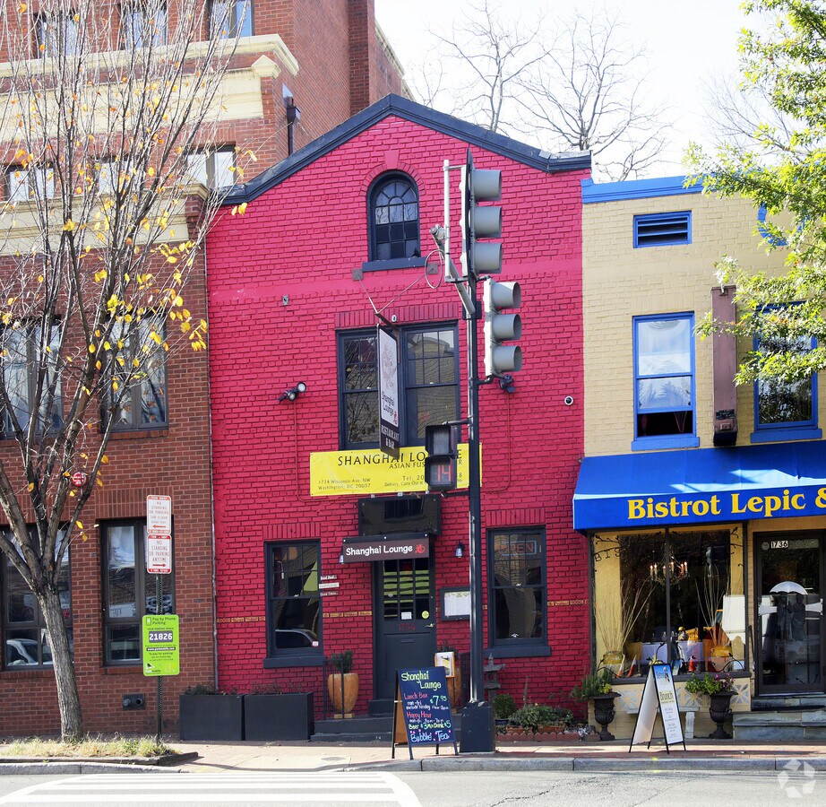 View Photo