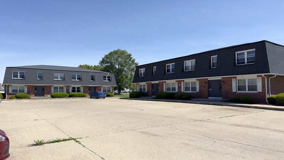 2 Michael St, Streator, IL à vendre - Photo de l’immeuble – Image 2 sur 25