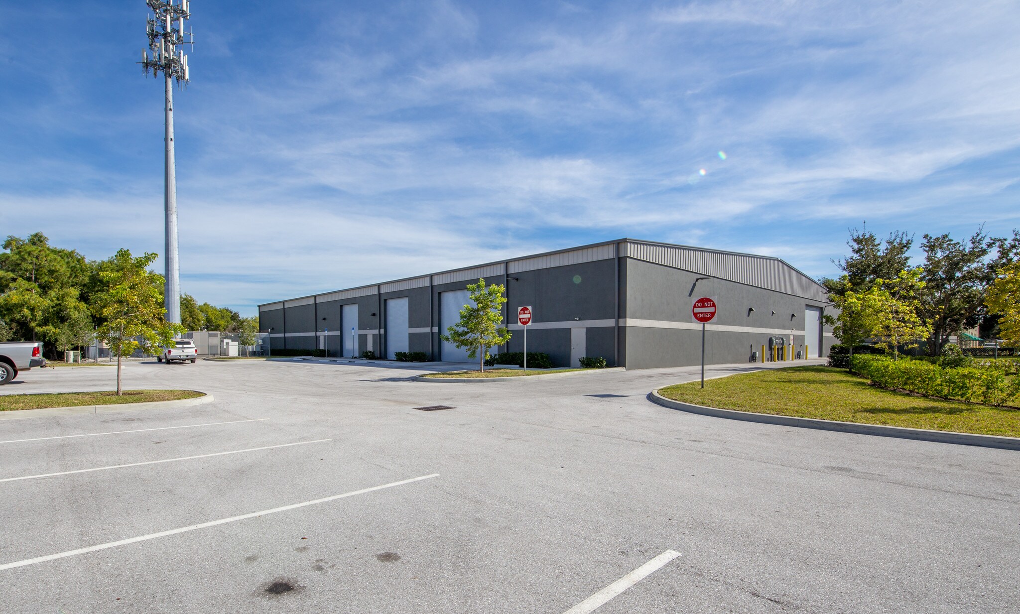 4551 SE Hampton Ct, Stuart, FL à vendre Photo principale– Image 1 sur 3