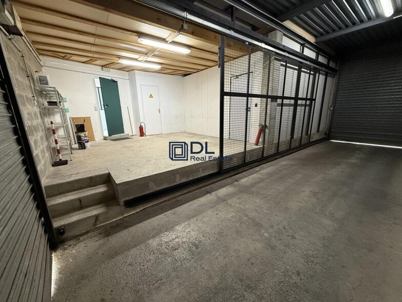 Industriel/Logistique dans Igny à louer - Photo intérieure – Image 2 sur 12