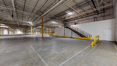 1601 W Mission Blvd, Pomona, CA à louer Numérisation 3D Matterport– Image 2 sur 17