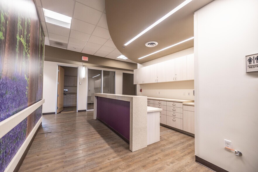 706 N McQueen Rd, Gilbert, AZ à louer - Photo de l’immeuble – Image 2 sur 22
