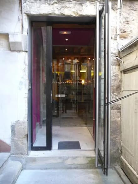 Bureau dans Nantes à louer - Hall d’entrée – Image 2 sur 9