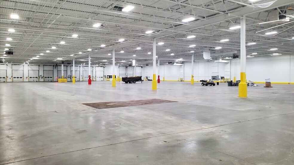 4500 Groves Rd, Columbus, OH à louer - Photo de l’immeuble – Image 3 sur 45
