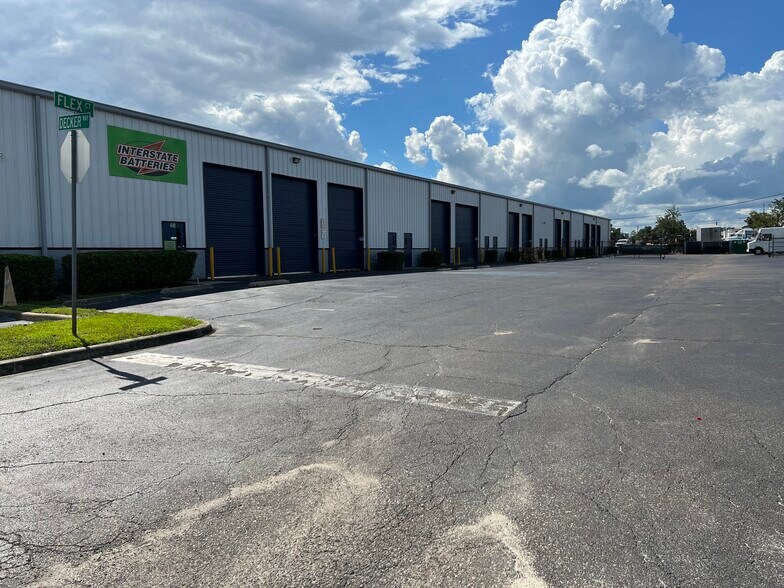 4150-4186 Incubator Ct, Sanford, FL à louer - Photo de l’immeuble – Image 2 sur 6