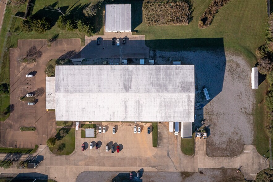 123 Watford Park Way Dr, Canton, MS à louer - Photo de l’immeuble – Image 2 sur 9