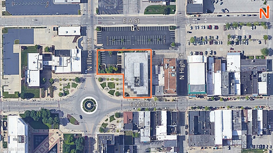 23 Public Square, Belleville, IL à louer - Photo de l’immeuble – Image 2 sur 10