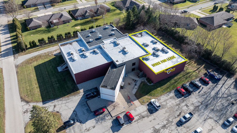 4020 Columbus Ave, Anderson, IN à louer - Photo de l’immeuble – Image 3 sur 30