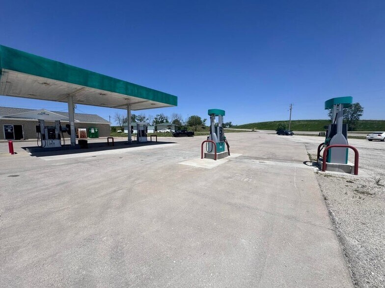 49095 US Highway 65, Lucas, IA à vendre - Photo de l’immeuble – Image 3 sur 17