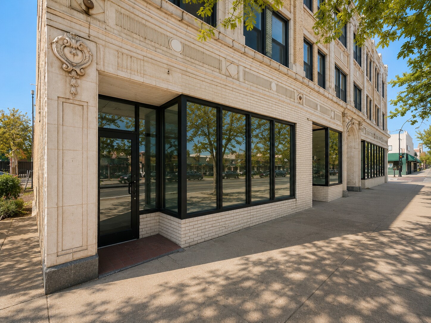 5250 N Broadway St, Chicago, IL à louer Photo de l’immeuble– Image 1 sur 15