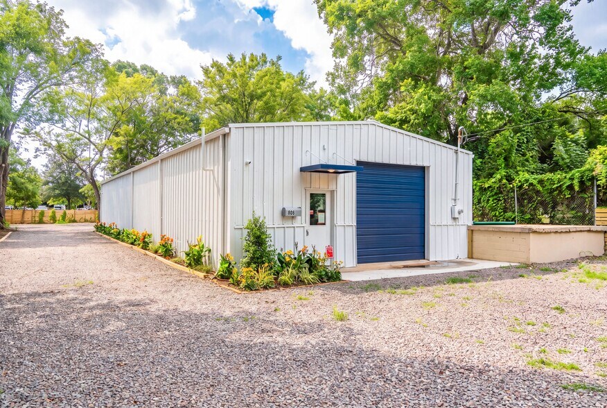 806 Elsey Dr, Charleston, SC à louer - Photo de l’immeuble – Image 1 sur 11