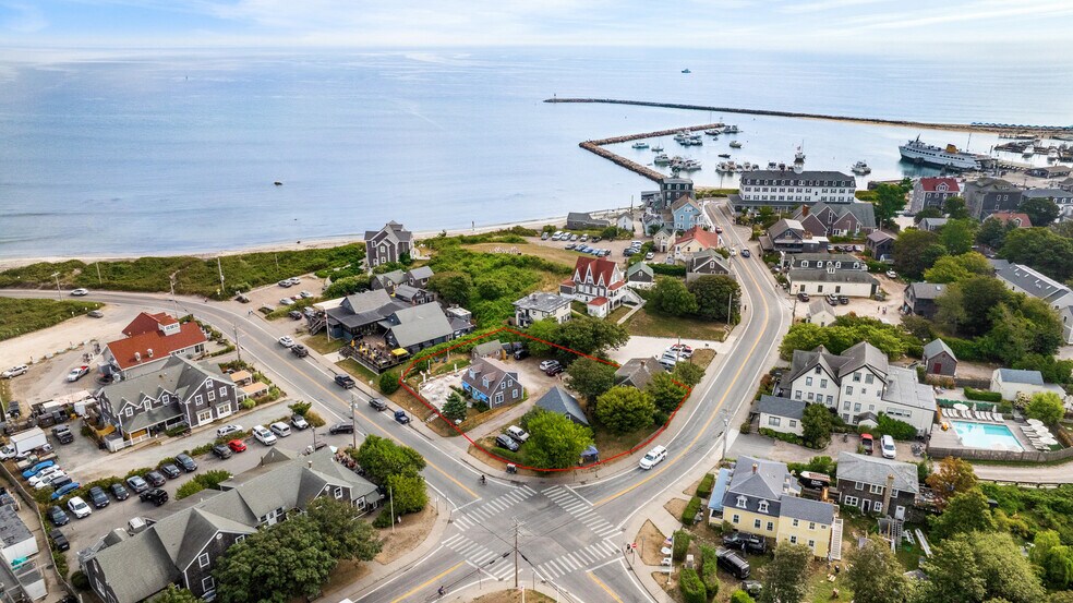 442 Dodge St, New Shoreham, RI à vendre - Photo principale – Image 1 sur 15