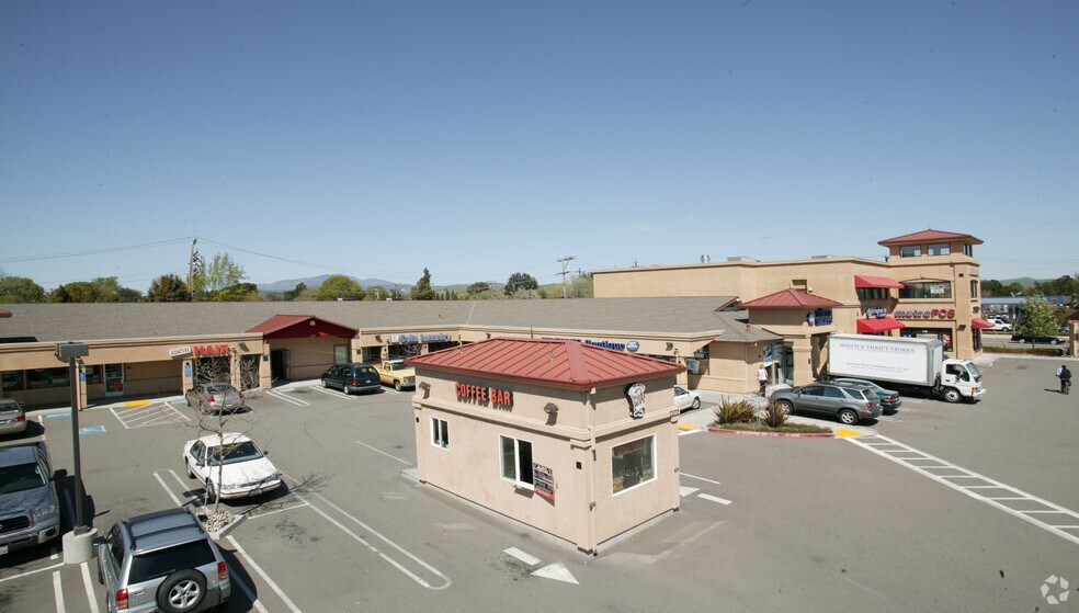 7375-7459 Amador Valley, Dublin, CA à louer - Photo de l’immeuble – Image 2 sur 3