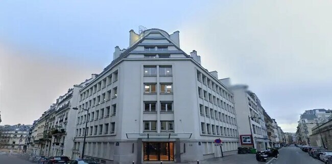 Plus de détails pour 13 Rue Paul Valéry, Paris - Bureau à louer