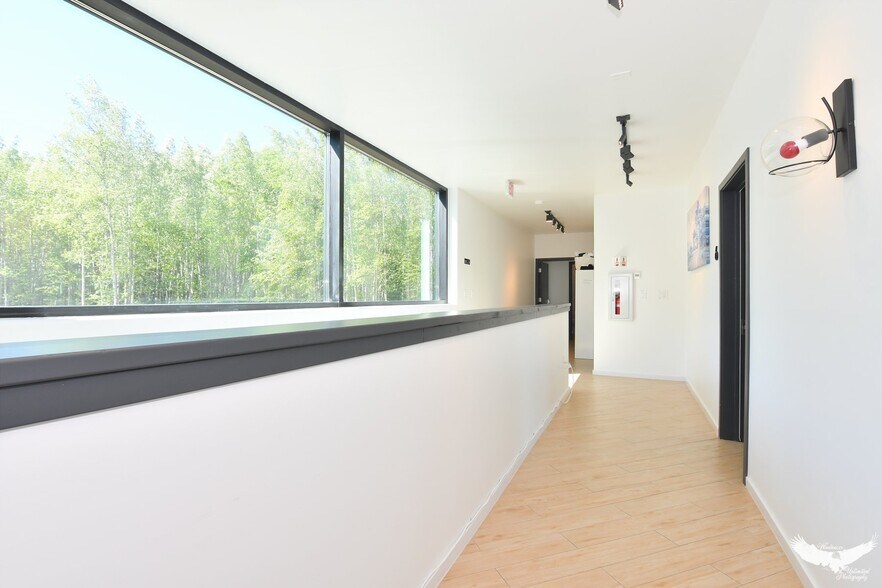 1110 John Kalinas Rd, Fairbanks, AK à vendre - Photo intérieure – Image 3 sur 52